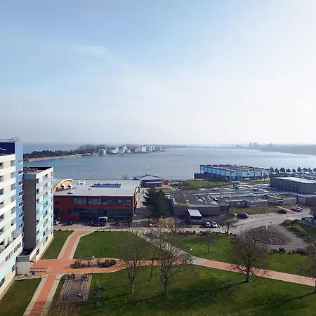 E11-007 * Heiligenhafen
