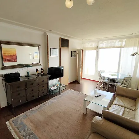 Apartment E11-007 *